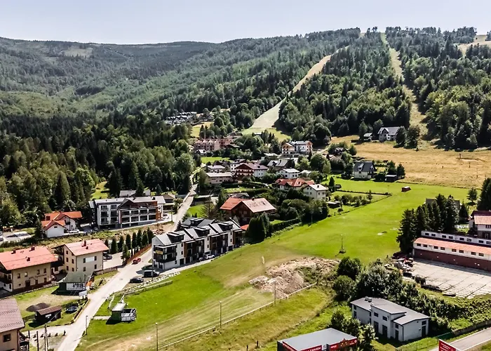 Dolina Czyrna Szczyrk- Rodzinny- Z Balkonem I Parkingiem W Cenie- Bestrooms